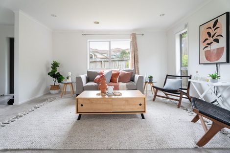 Photo of property in 4 Melksham Drive, Churton Park, Wellington, 6037