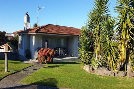 Photo of property in 8 Cooneys Drive, Matua, Tauranga, 3110