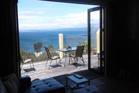 Photo of property in 18 Turangitukua Terrace, Kuratau, Turangi, 3381