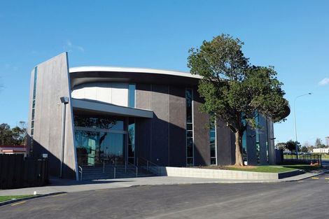 Photo of property in 2/41 Edgeworth Road, Glenfield, Auckland, 0629