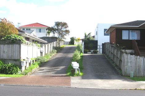 Photo of property in 2/66 Clydesdale Avenue, Somerville, Auckland, 2014