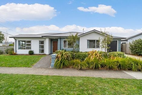 Photo of property in 62 Ruahine Street, Trentham, Upper Hutt, 5018
