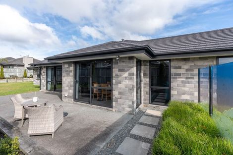 Photo of property in 74 Mataroa Crescent, Flagstaff, Hamilton, 3210