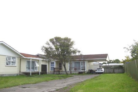Photo of property in 1/144 Chichester Drive, Rosehill, Papakura, 2113