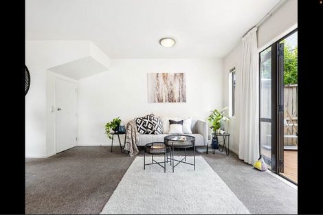 Photo of property in The Grange, 63/92 Bush Road, Albany, Auckland, 0632