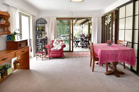 Photo of property in 113 Parkhurst Road, Parakai, 0830