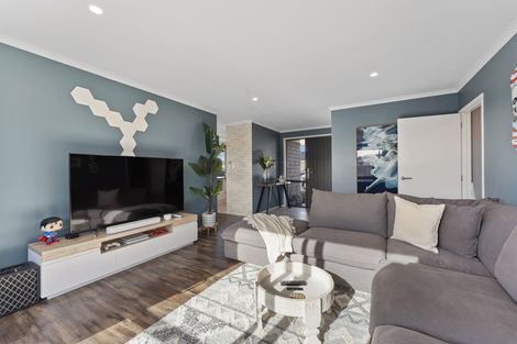 Photo of property in 6 The Terrace, Bell Block, New Plymouth, 4312