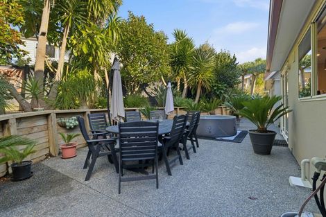 Photo of property in 5 Summerfield Lane, Albany, Auckland, 0632
