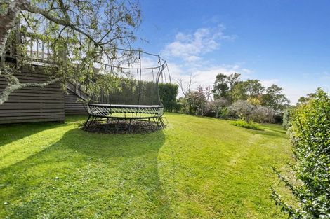 Photo of property in 25 Agincourt Street, Glenfield, Auckland, 0629