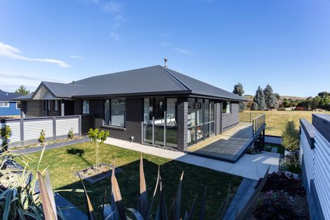 Photo of property in 13 Grove Avenue, Weston, Oamaru, 9401