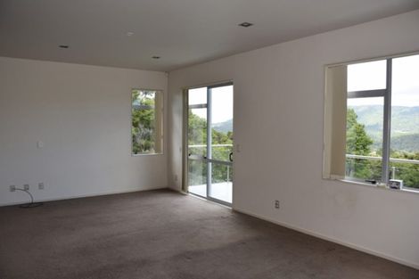 Photo of property in 37 Welsh Hills Road, Swanson, Auckland, 0614
