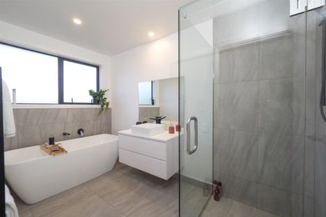 Photo of property in 16 Kelburn Place, Tinwald, Ashburton, 7700