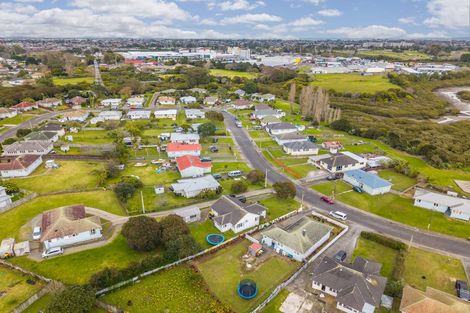 Photo of property in 31 Firth Crescent, Otara, Auckland, 2025