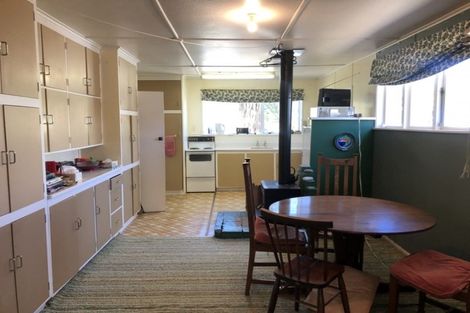 Photo of property in 35 Te Herekiekie Street, Turangi, 3334