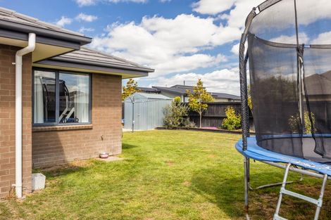 Photo of property in 51 Sutherland Drive, Kaiapoi, 7630