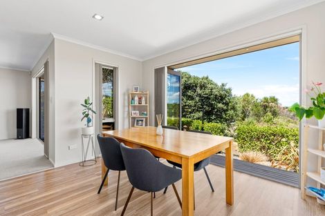 Photo of property in 16 Lagoon View, Gulf Harbour, Whangaparaoa, 0930