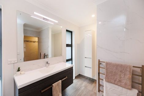 Photo of property in 27 Titoki Street, Palmerston North, 4414