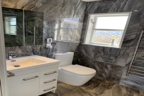 Photo of property in 51 Cargill Street, Papakura, 2110