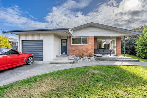 Photo of property in 10 Great North Road, Winton, 9720