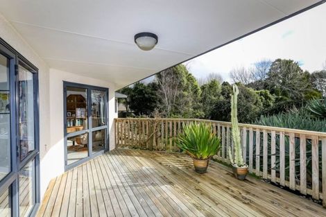 Photo of property in 16a Del Mar Place, Merrilands, New Plymouth, 4312
