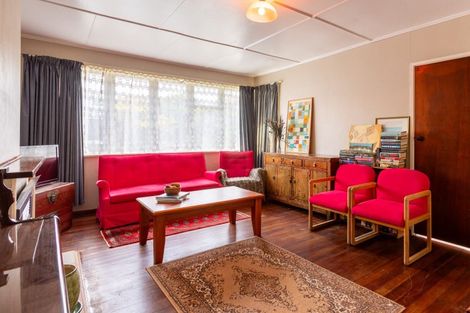 Photo of property in 18 Christian Street, Dannevirke, 4930