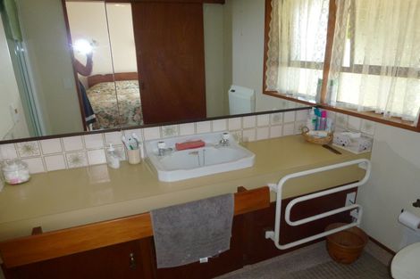 Photo of property in 11 Hart Place, Bridge Hill, Alexandra, 9320