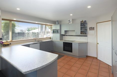 Photo of property in 25 Chesterfield Mews, Russley, Christchurch, 8042