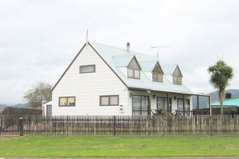 Photo of property in 98 Cook Drive, Whitianga, 3510