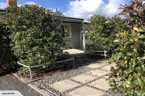 Photo of property in 440 Clevedon Kawakawa Road, Clevedon, Papakura, 2585