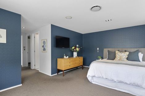 Photo of property in 35 Waiwetu Street, Fendalton, Christchurch, 8052