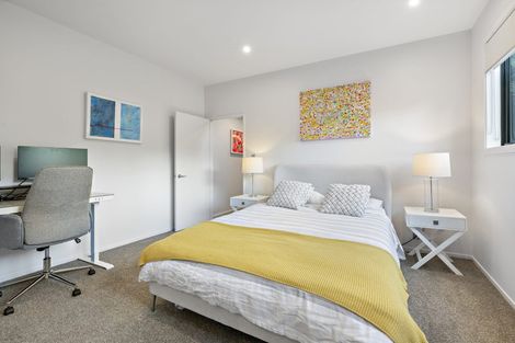 Photo of property in 73m Park Rise, Campbells Bay, Auckland, 0630