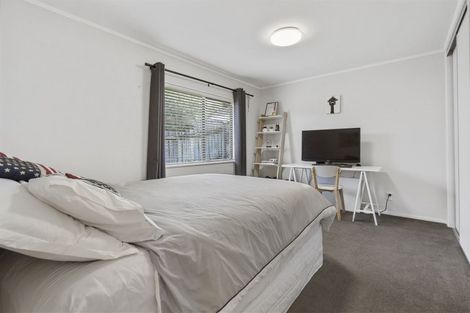 Photo of property in 34 Summermist Drive, Northpark, Auckland, 2013