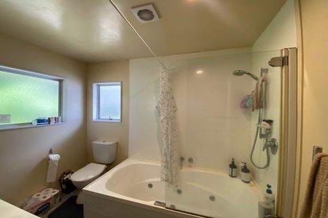 Photo of property in 20b Garland Road, Greenlane, Auckland, 1061
