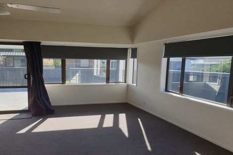 Photo of property in 82 Sandspit Road, Waiuku, 2123