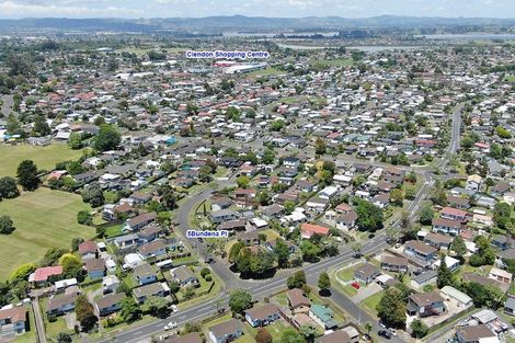 Photo of property in 5 Bundena Place, Clendon Park, Auckland, 2103