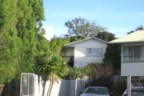 Photo of property in 24 Mile Place, Henderson, Auckland, 0612
