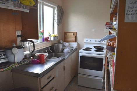 Photo of property in 84 Roberts Road, Te Atatu South, Auckland, 0610