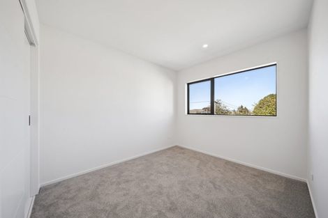 Photo of property in 10 Clendon Place, Manurewa, Auckland, 2102