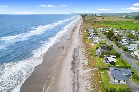 Photo of property in 17 Pukehina Parade, Pukehina, 3189