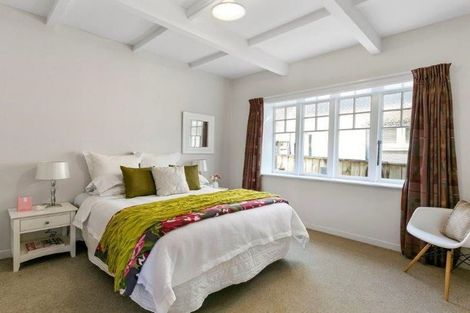 Photo of property in 35 Raroa Road, Kelburn, Wellington, 6012