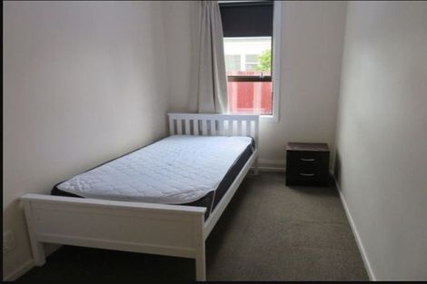 Photo of property in 35 Bay Street, Petone, Lower Hutt, 5012