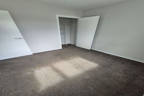 Photo of property in 3a Hillview Crescent, Paparangi, Wellington, 6037