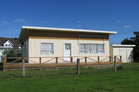 Photo of property in 879 Pataua South Road, Pataua South, Parua Bay, 0192