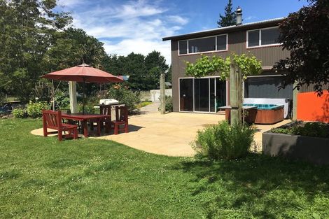 Photo of property in Cob Cottage, 170 Main Rd Spring Grove, Brightwater, Wakefield, 7095