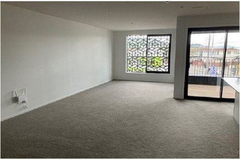 Photo of property in 203/2 Onepu Road, Kilbirnie, Wellington, 6022