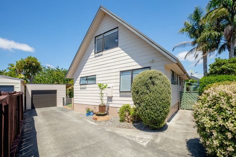 Photo of property in 115b Forrester Drive, Welcome Bay, Tauranga, 3112