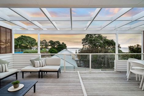 Photo of property in 10 Harbour View Road, Point Chevalier, Auckland, 1022