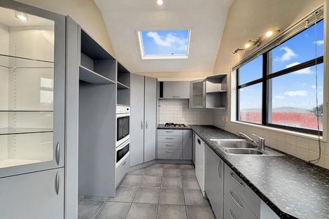 Photo of property in 54 Cunliffe Street, Churton Park, Wellington, 6037