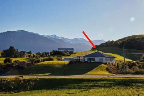 Photo of property in 11 Knowles Crescent, Kaikoura Flat, Kaikoura, 7371