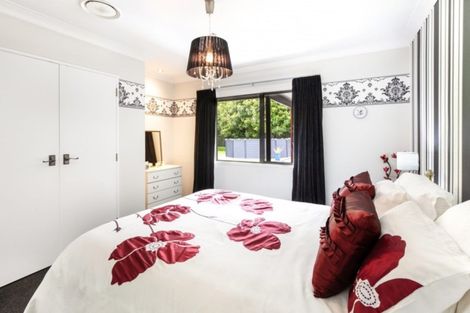 Photo of property in 87 Shakespeare Street, Leamington, Cambridge, 3432